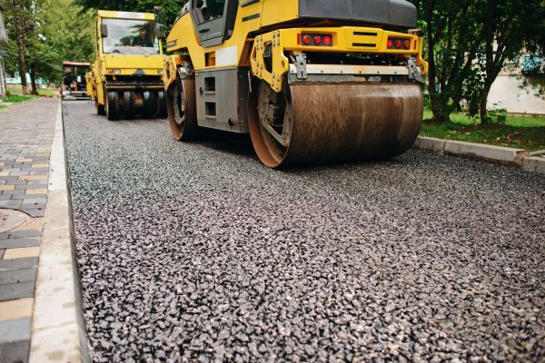 Cost of Gravel And Tar Paving in West Palm Beach