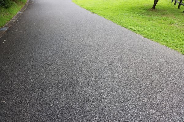 Cost of Tar And Chip Driveway Paving in West Palm Beach